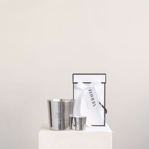 Magnolia, Geranium, Tuberose, Rosewood, Jasmine, Mandarin & Green Leaves Medium Candle